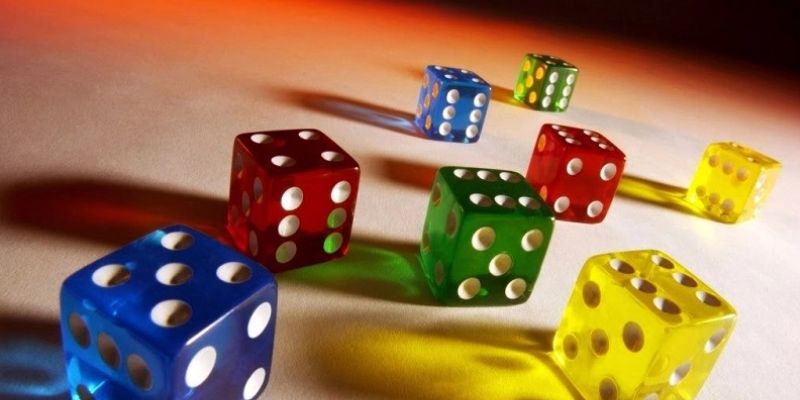 กฎของเกม Sic Bo นั้นเรียบง่ายมาก